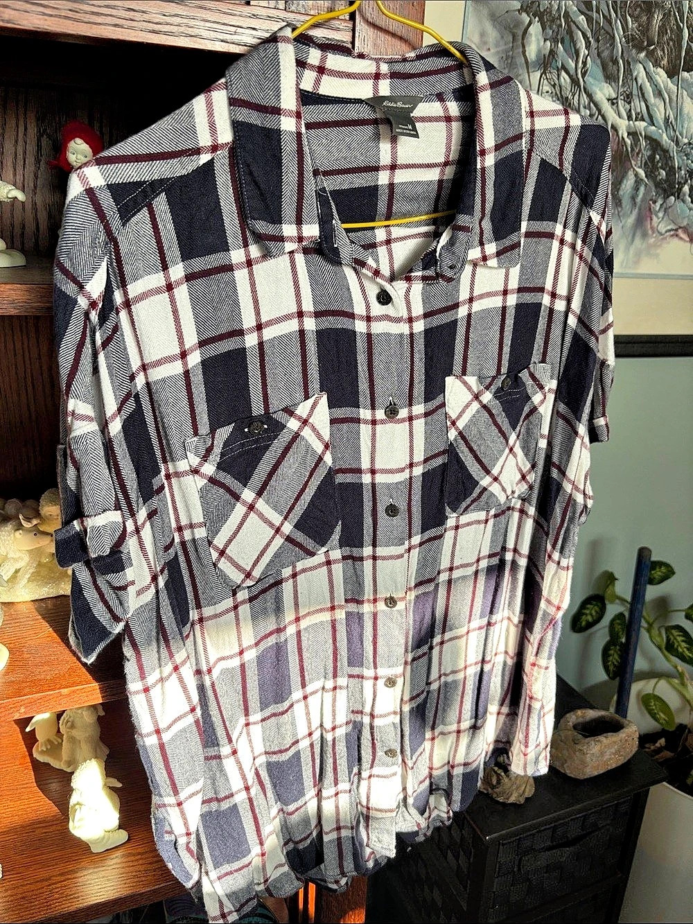 Eddie Bauer Plaid Button Down Shirt in Black & White Size Medium
